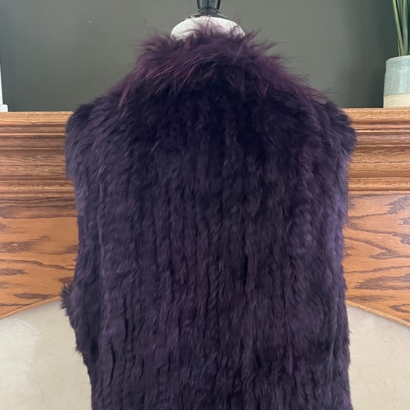Conrad C Collection Purple Rabbit Fur Open Front Vest Size Medium NWOT - Picture 7 of 11